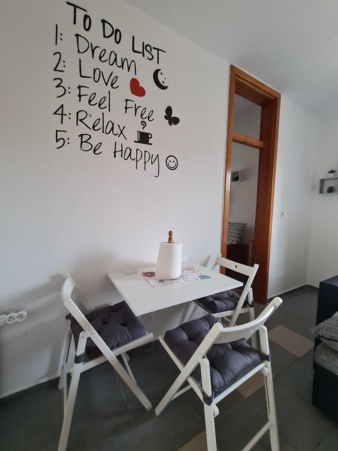 Apartmani Bellevue Vir Bagian luar foto