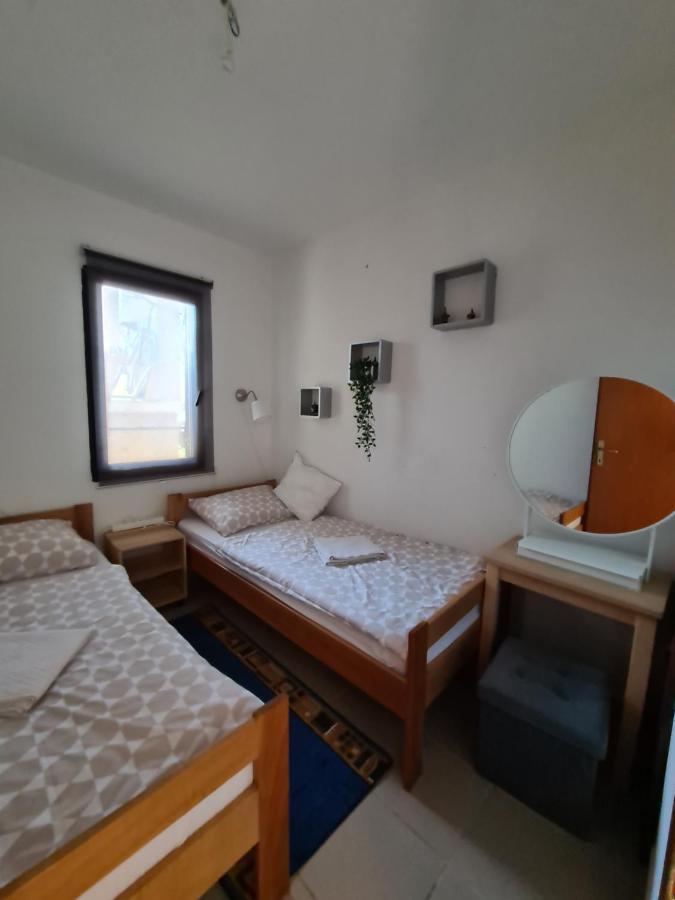 Apartmani Bellevue Vir Bagian luar foto